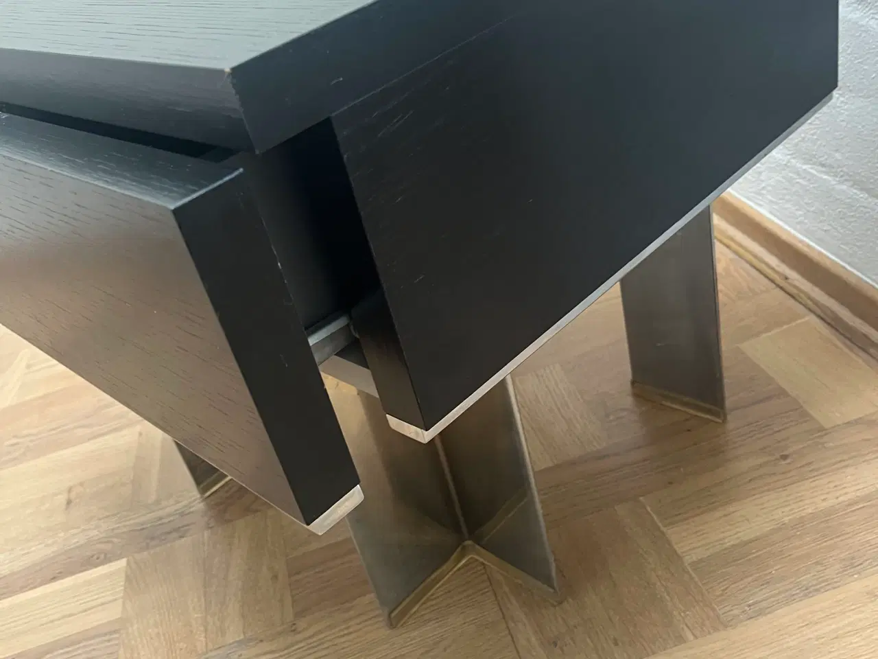 Billede 2 - Sengeborde sorte 