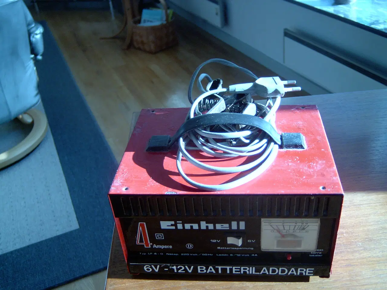 Billede 2 - Einhell billader 6-12V