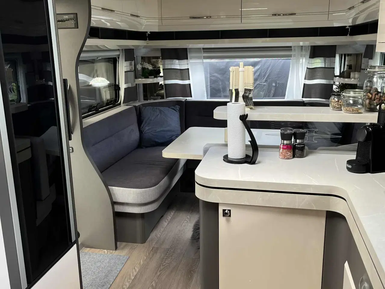 Billede 6 - Campingvogn med masser af plads