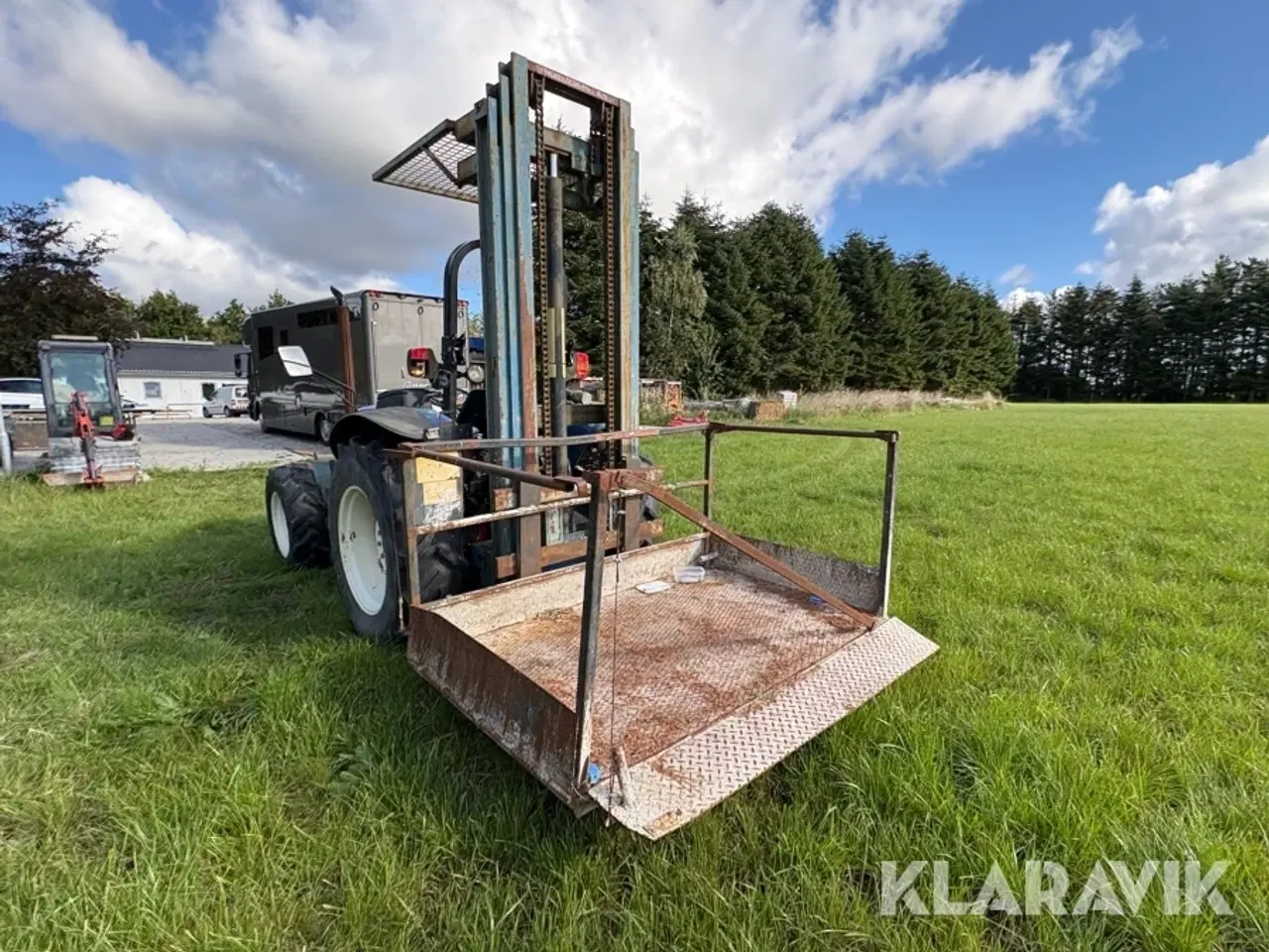Billede 9 - Traktor New Holland Tn60a med person lift tårn