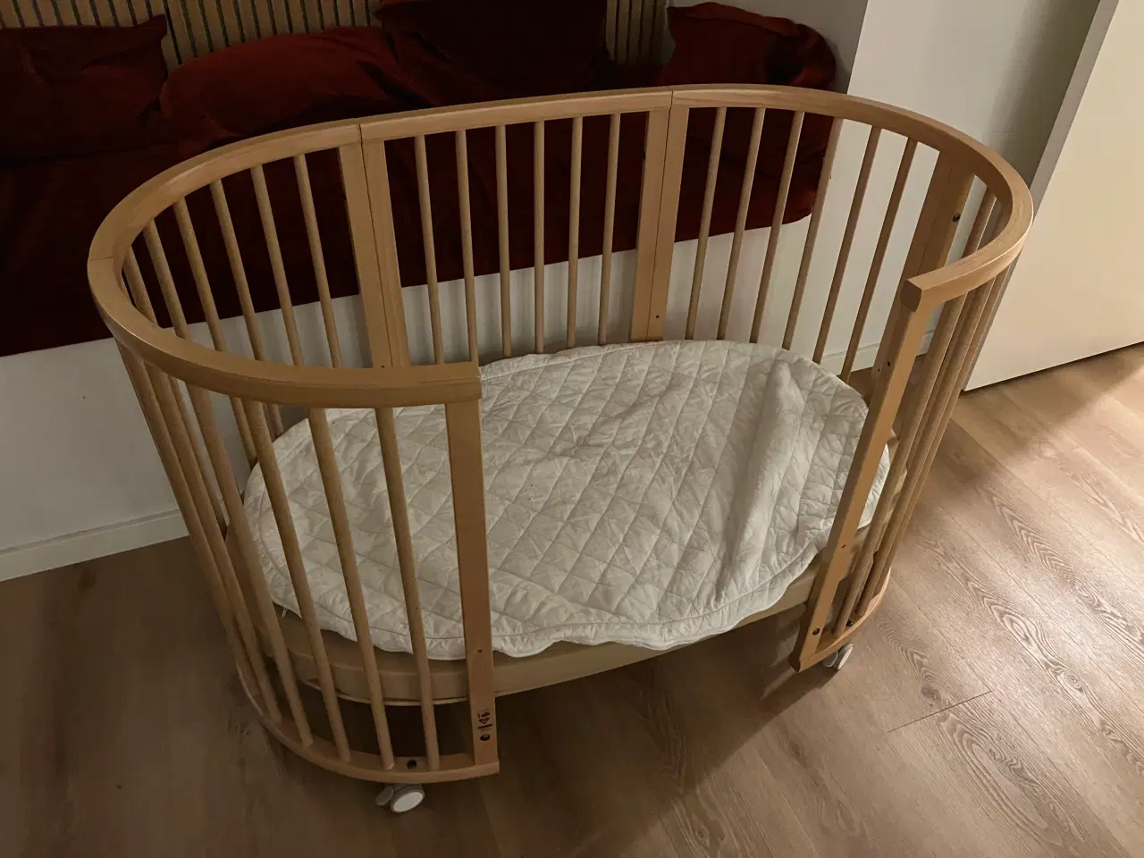 Billede 2 - STOKKE Børneseng natur