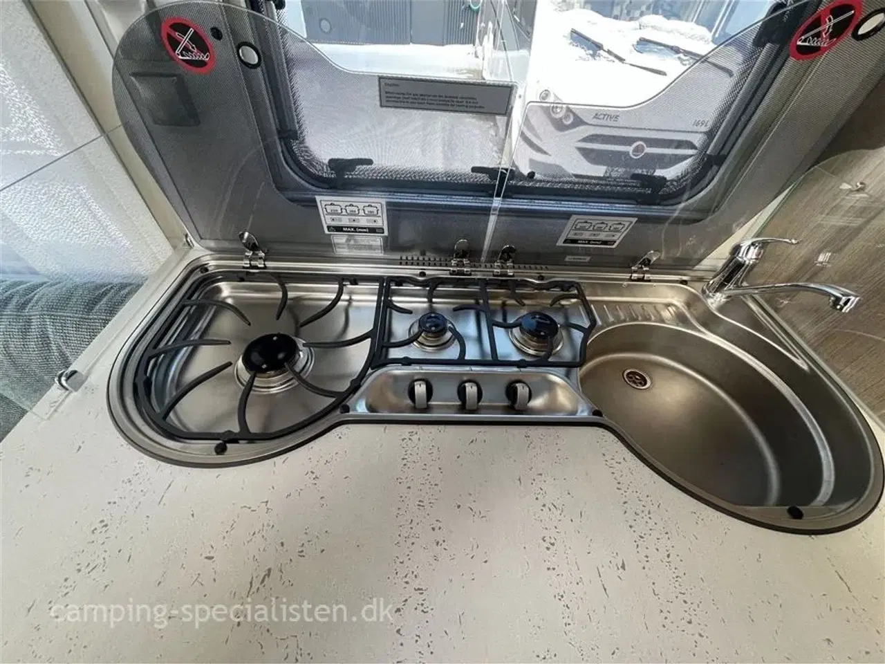 Billede 9 - 2022 - Fendt Tendenza 465 SFB   2022 Fendt Tendenza 465 SFB - Se den nu hos Camping-Specialisten.dk