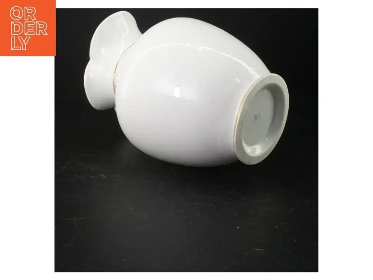 Billede 2 - Hvid porcelænskande med guldtrim fra Kanne (str. 24 x 14 cm)