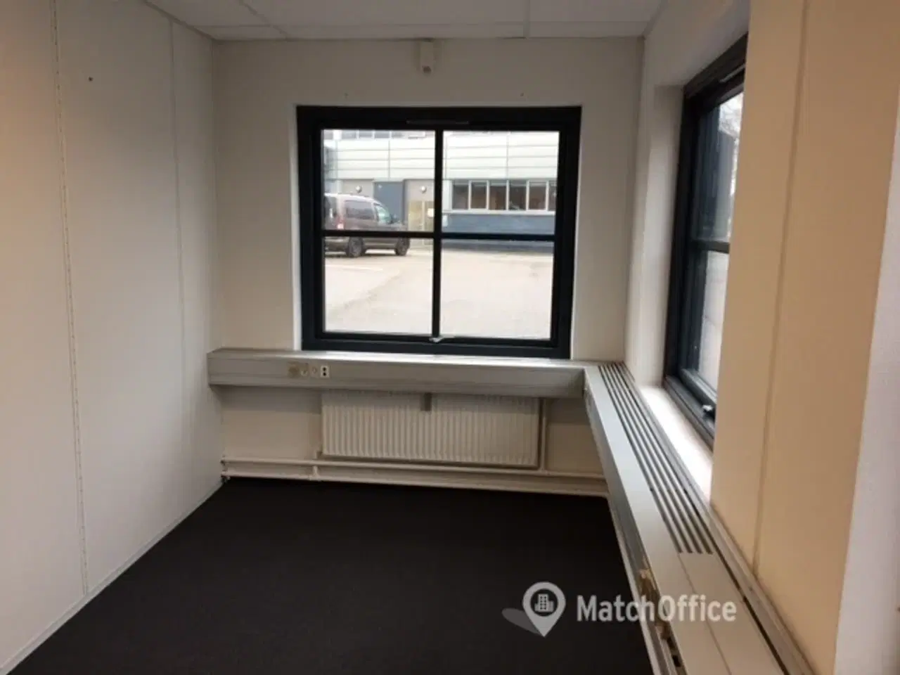 Billede 3 - 1503-4: Stensmosevej 24A, st. + 1. sal - 319 m2