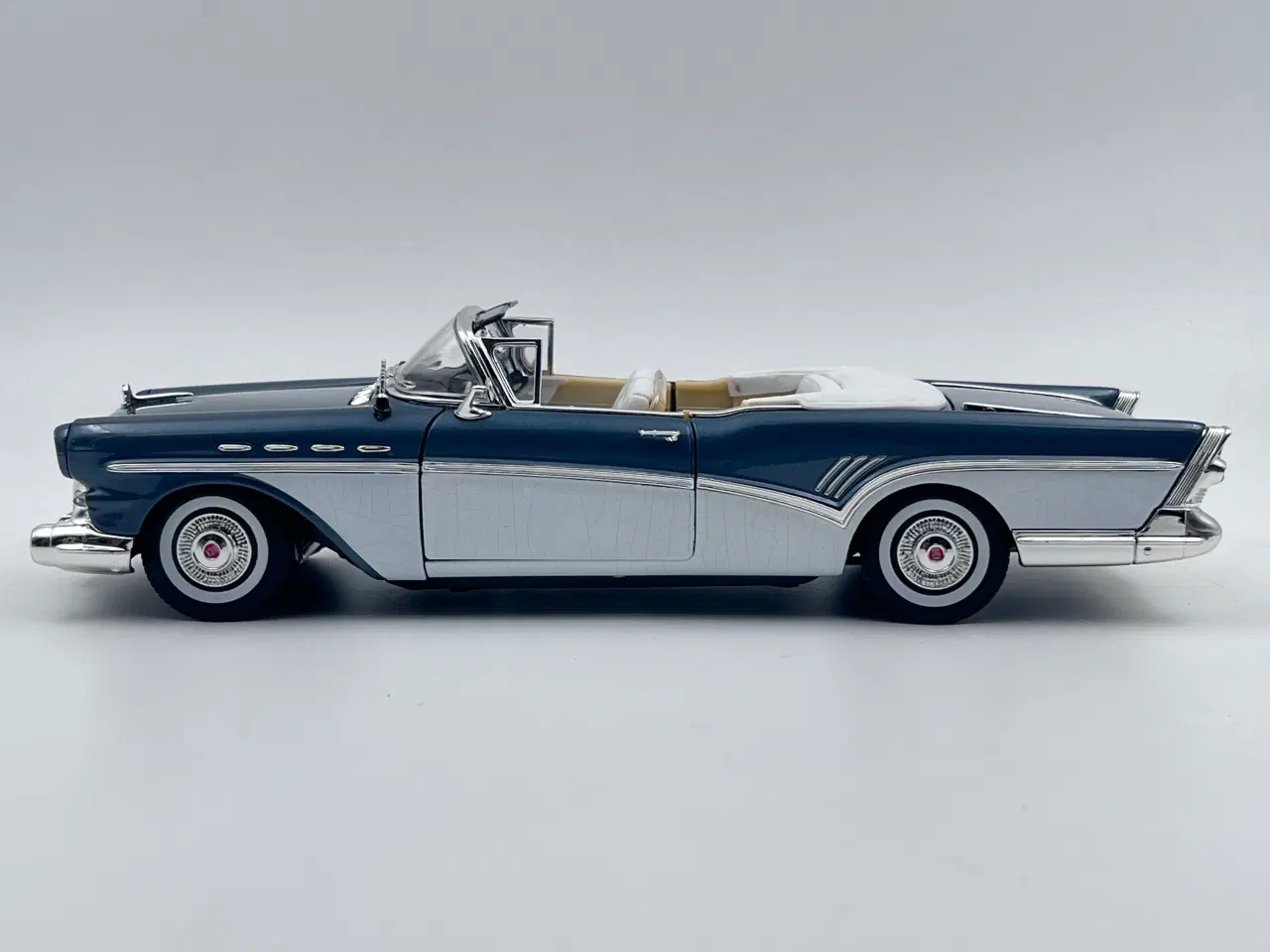 Billede 3 - 1957 Buick Roadmaster 1:18 