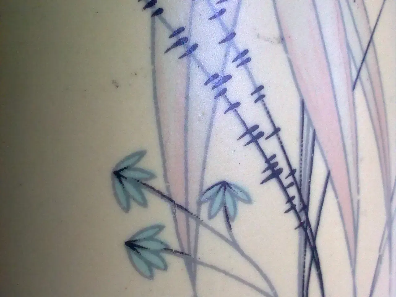 Billede 2 - 1950rne gul keramik HØJ kande vase m vikling 