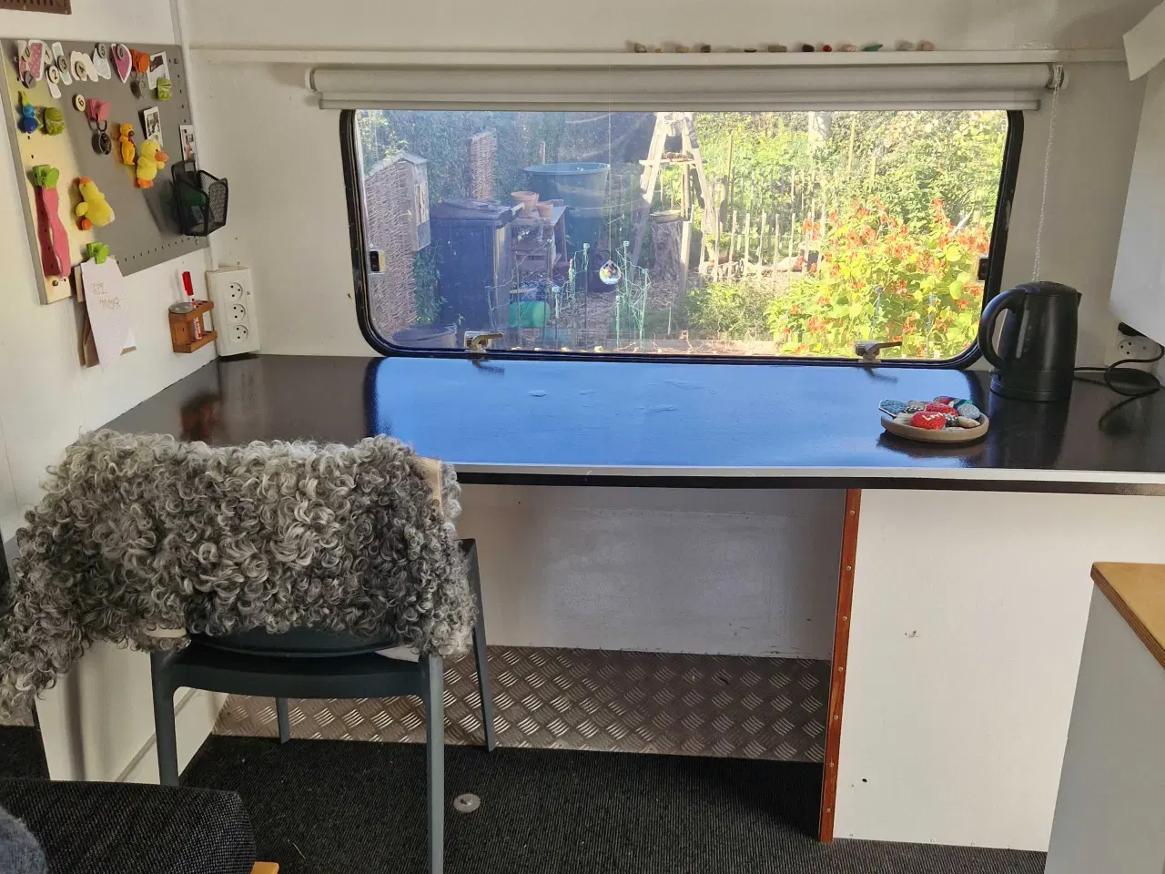 Billede 4 - Campingvogn- kontor