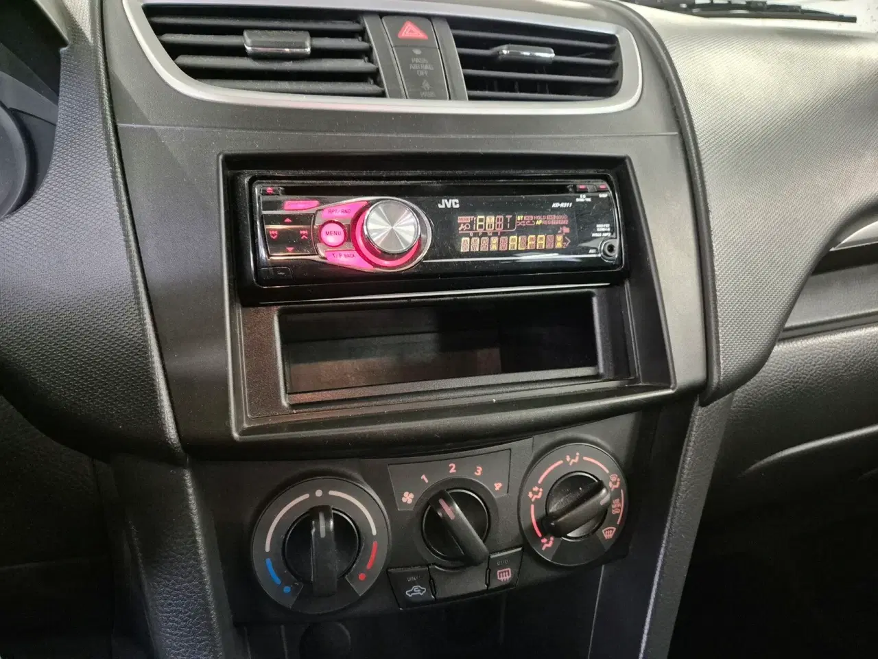 Billede 9 - Suzuki Swift 1,2 16V GL 94HK 5d