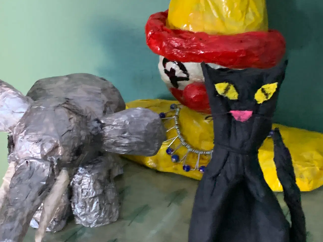 Billede 1 - Papmachekatten Knors. Hjemmelavet.