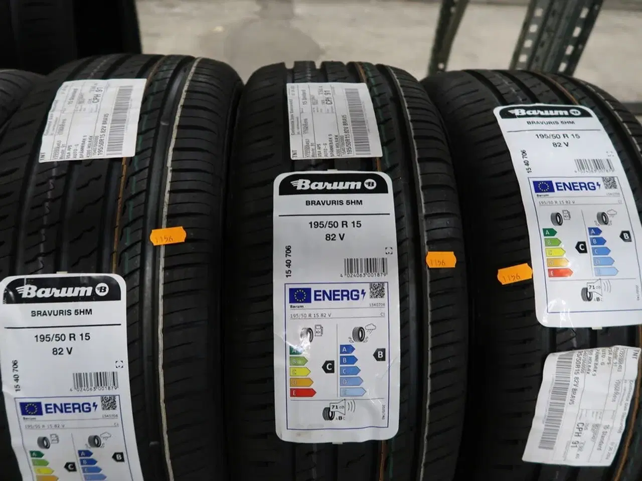 Billede 2 - 4 stk. dæk BARUM 195/50R15 82V