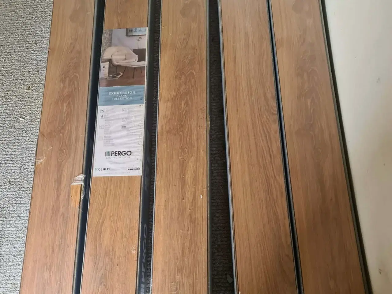 Billede 1 - NYT PERGO GULV