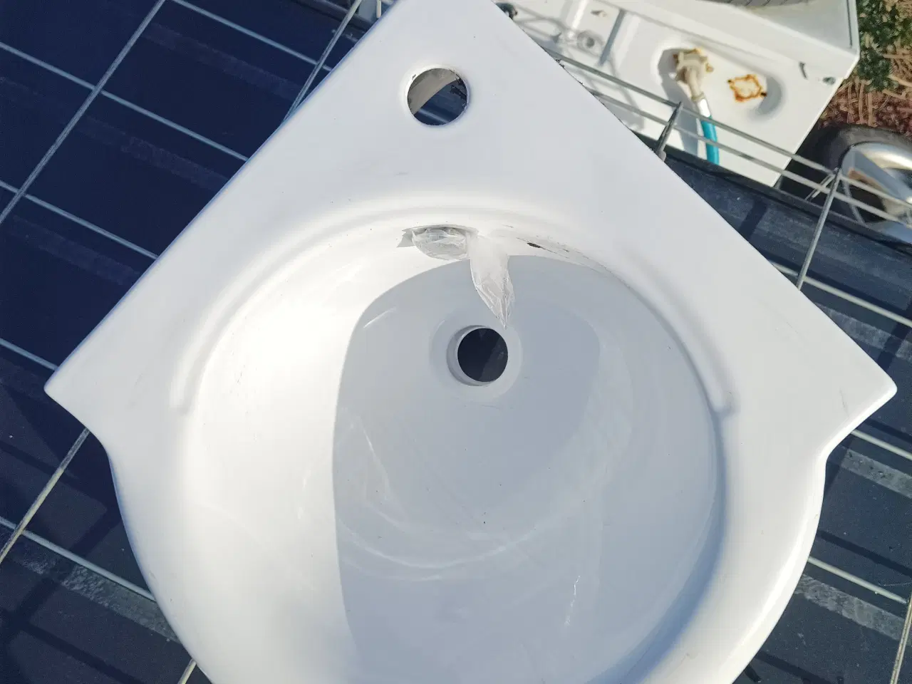Billede 5 - Håndvask-toilet-hjørne