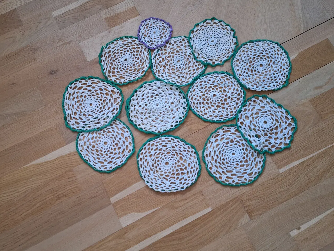 Billede 1 - Bordskåner	