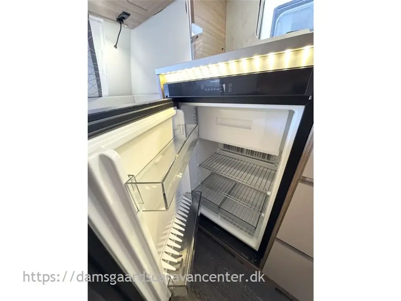 Billede 12 - 2022 - Knaus Sport 420 QD   Dobbeltseng-Gulvtemp.-Mover-Fast markise