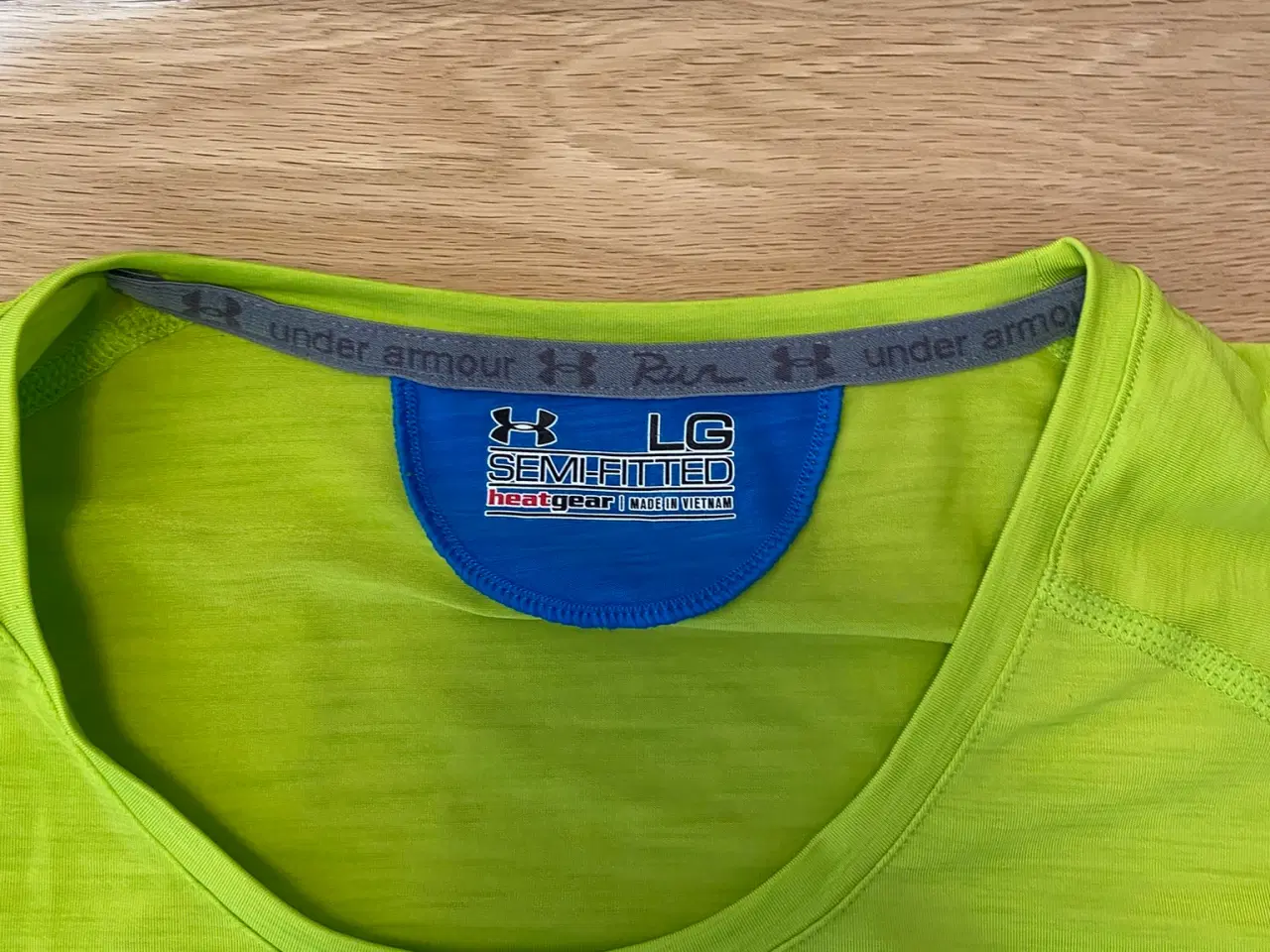 Billede 2 - Under Armour Sport T-shirt Kvinder Gul Str. L