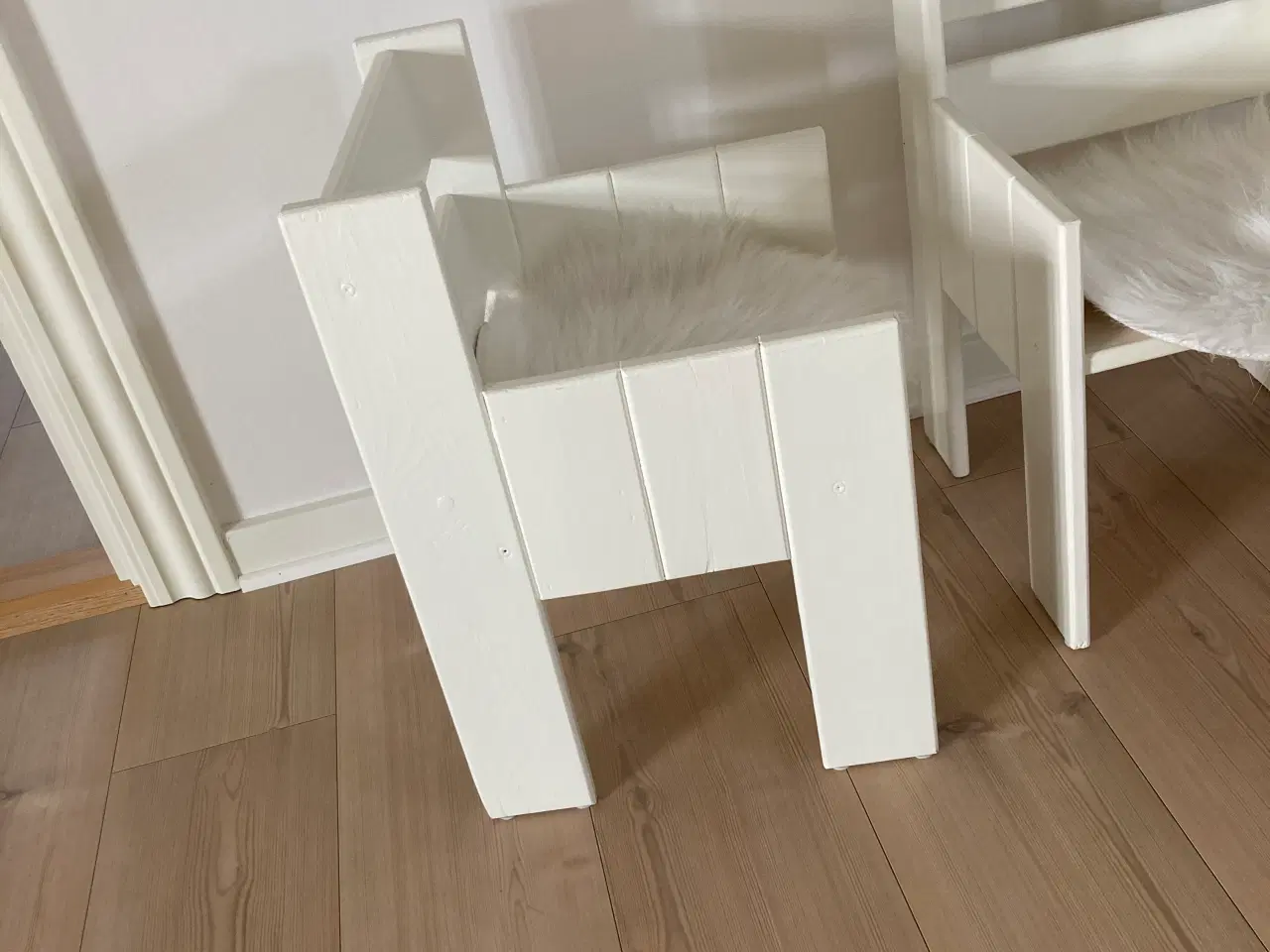 Billede 2 - To fine små stole