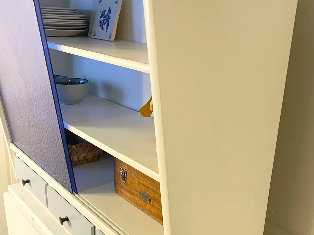 Billede 2 - Københavnerskab med blå glas