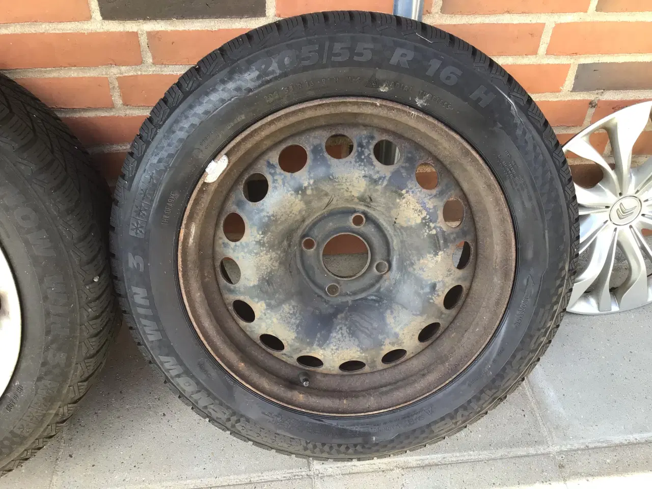 Billede 3 - Vinterdæk til Citroen C4 Sportiva 205/55 R16H