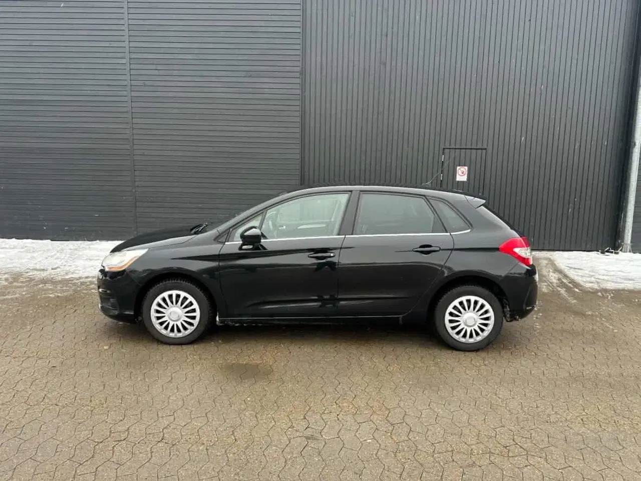 Billede 3 - Nysynet Citroen C4 1.6 HDI 6-Gears 