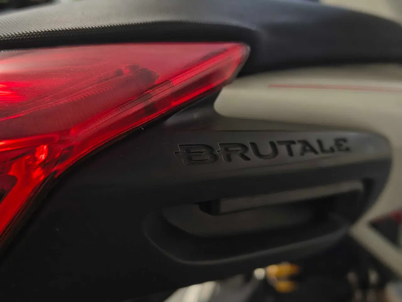 Billede 3 - MV Agusta F4 Brutale 1090