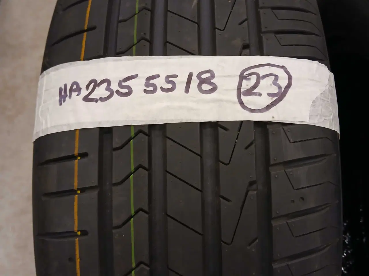 Billede 11 - Flere nye dæk mest varevogn og el