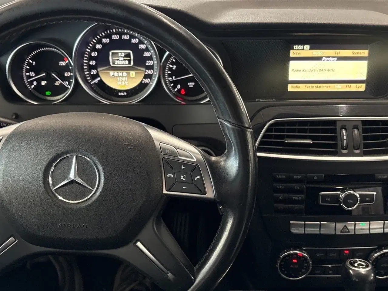 Billede 10 - Mercedes-Benz C180 1,8 CGI BlueEfficiency 156HK 2d Aut.