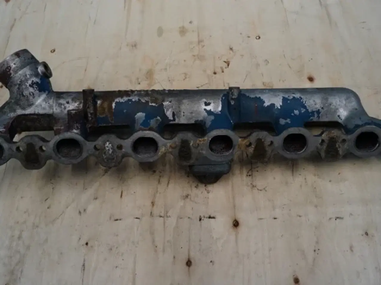 Billede 3 - Ford 8210 Indsugningsmanifold D8NN9425AA