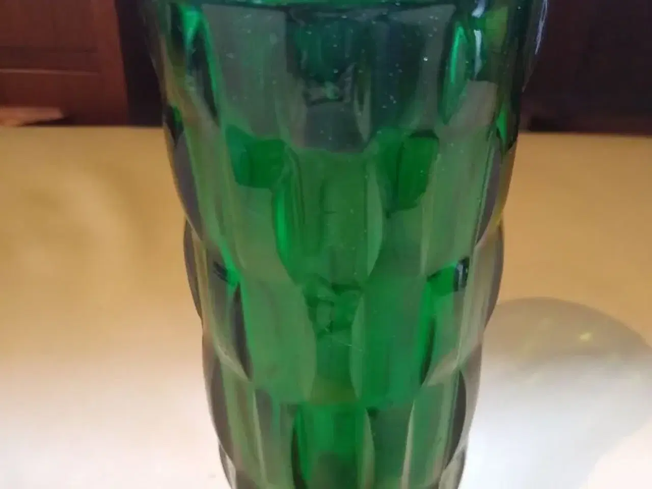Billede 1 - Flot grøn glasvase