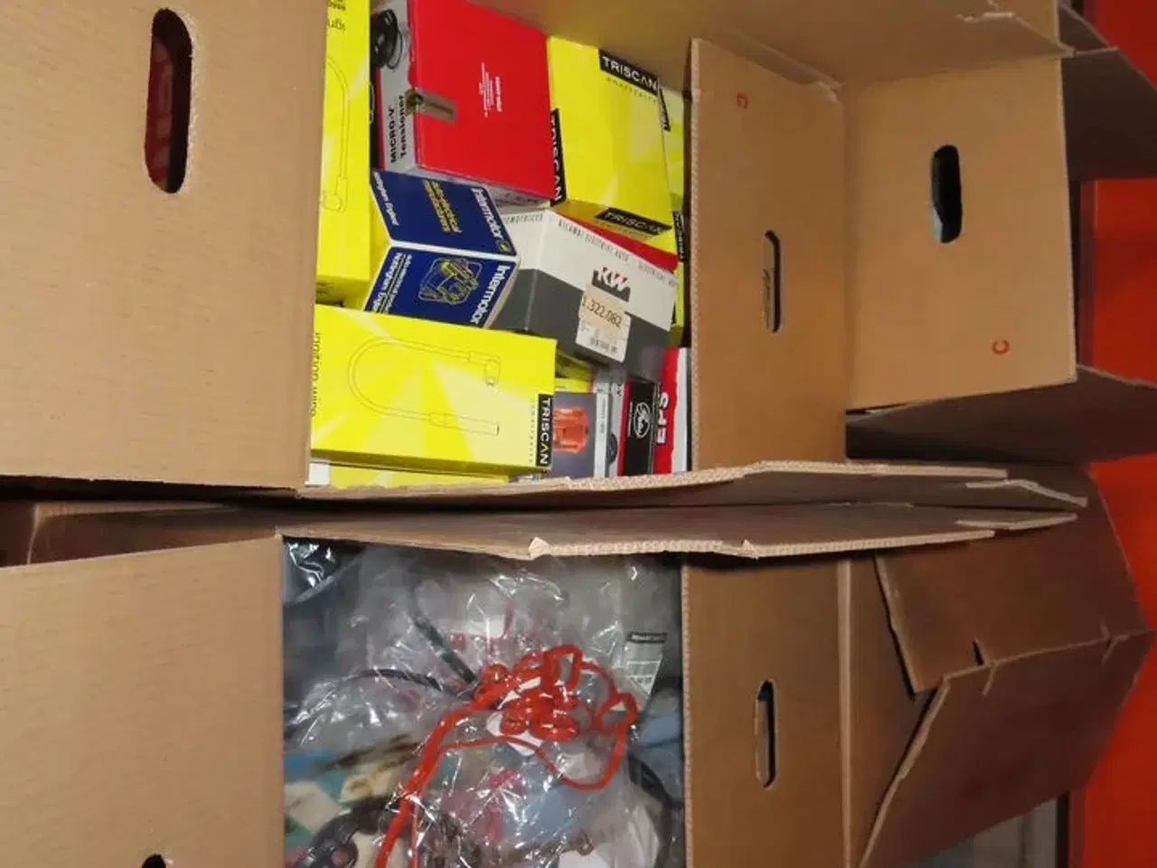 Billede 14 - 14 Paller med Autoreservedele