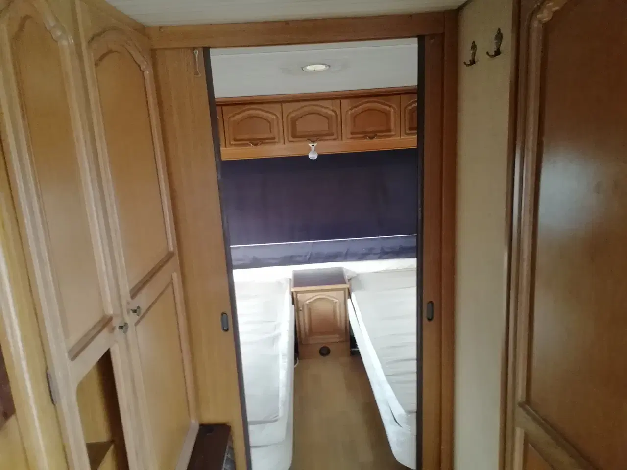 Billede 4 - Pæn stor campingvogn 