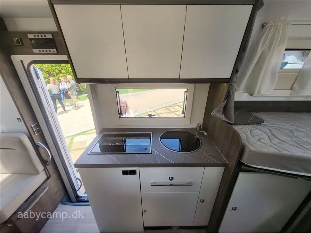 Billede 12 - 2025 - Benimar Yrteo 861 Premium   Benimar Slim Version 214 cm bred