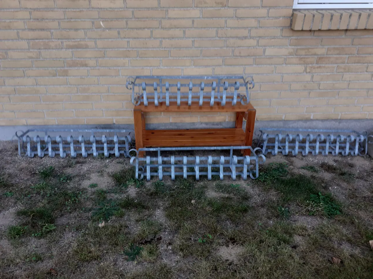 Billede 2 - Stativ til blomsterkasse