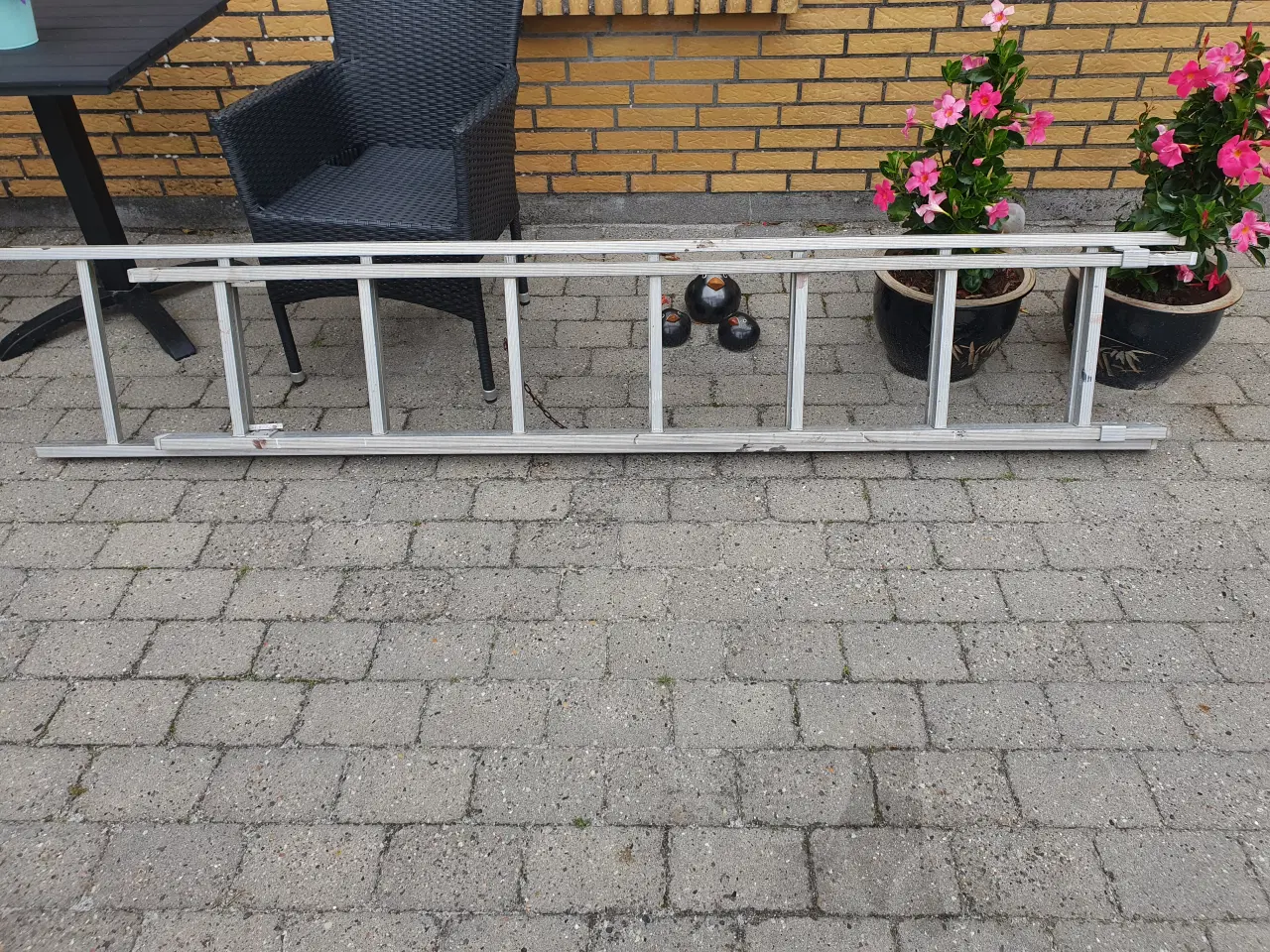 Billede 2 - Alu stige to delt