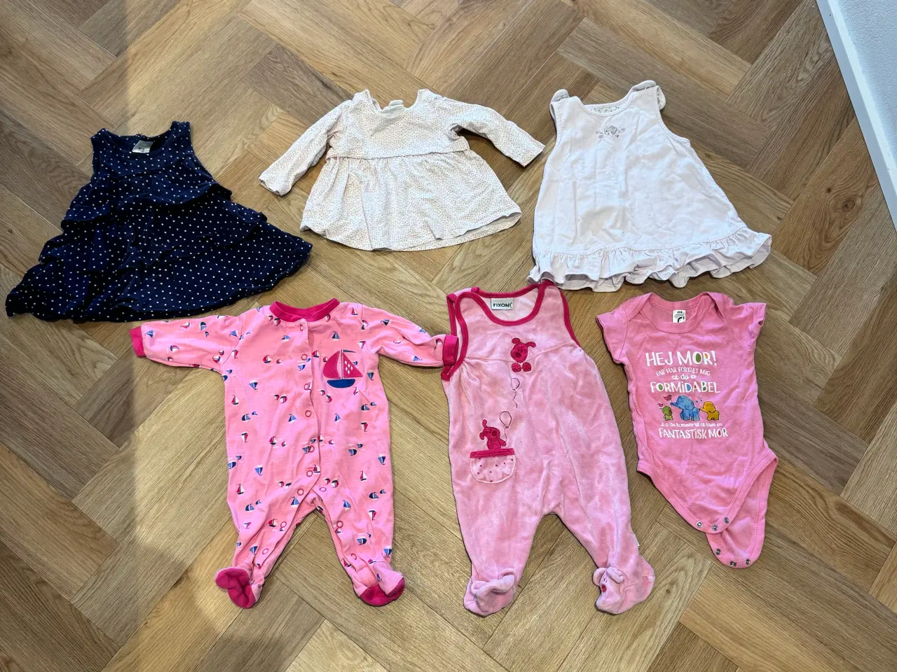 Billede 1 - Tøjpakke 62