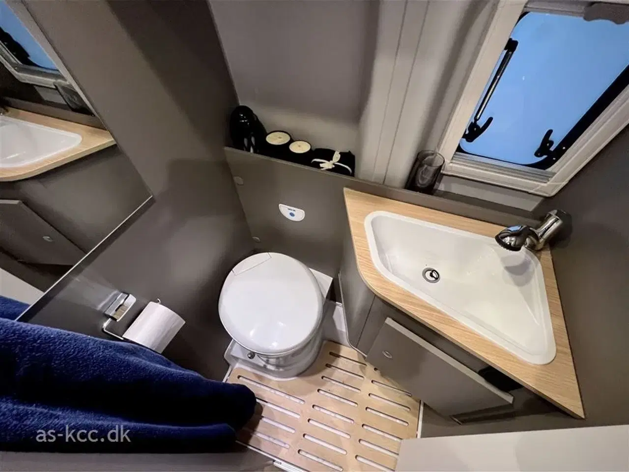 Billede 19 - 2024 - LMC Innovan 590 Active Automat gear Ny LMC Inovan 590 Active med Automatgear, 140 HK og den har kun kørt 4.070 KM