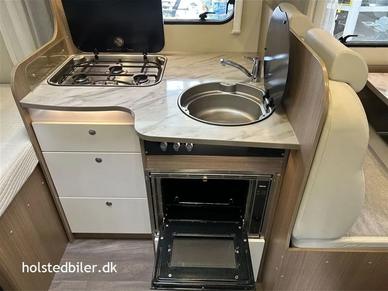 Billede 12 - 2019 - Carado T 348 Fransk seng og hæve/sænkeseng.