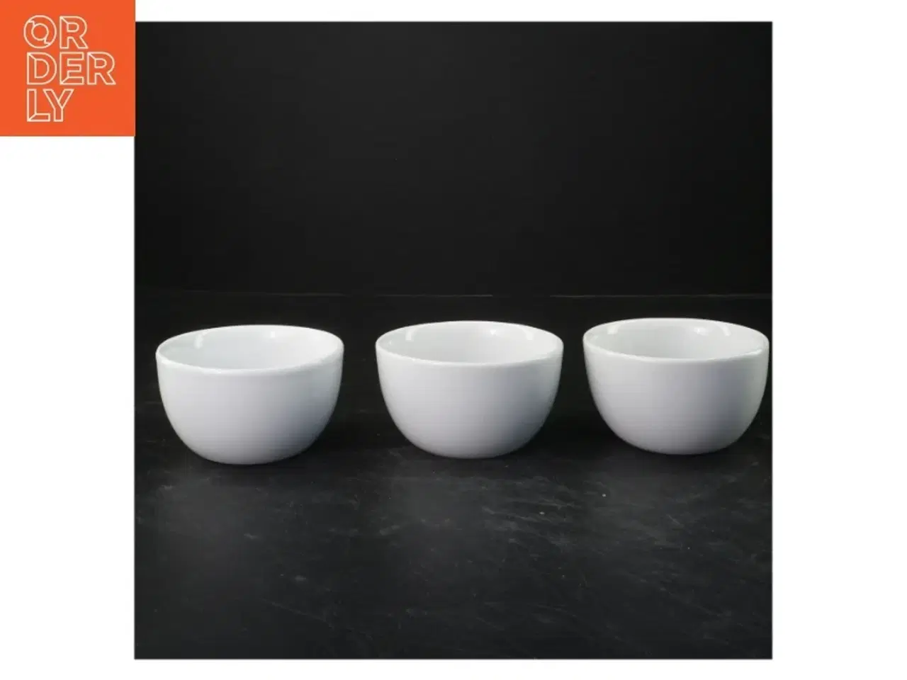 Billede 1 - Sæt med tre hvide skåle (str. 6x10 cm)