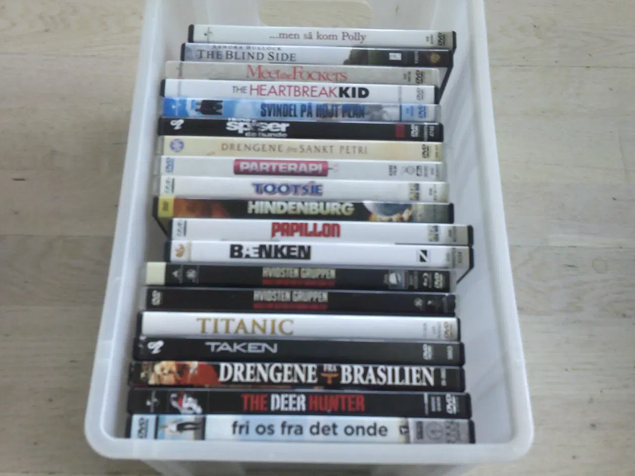 Billede 1 - 40 DVD  FORSKELLIGE 