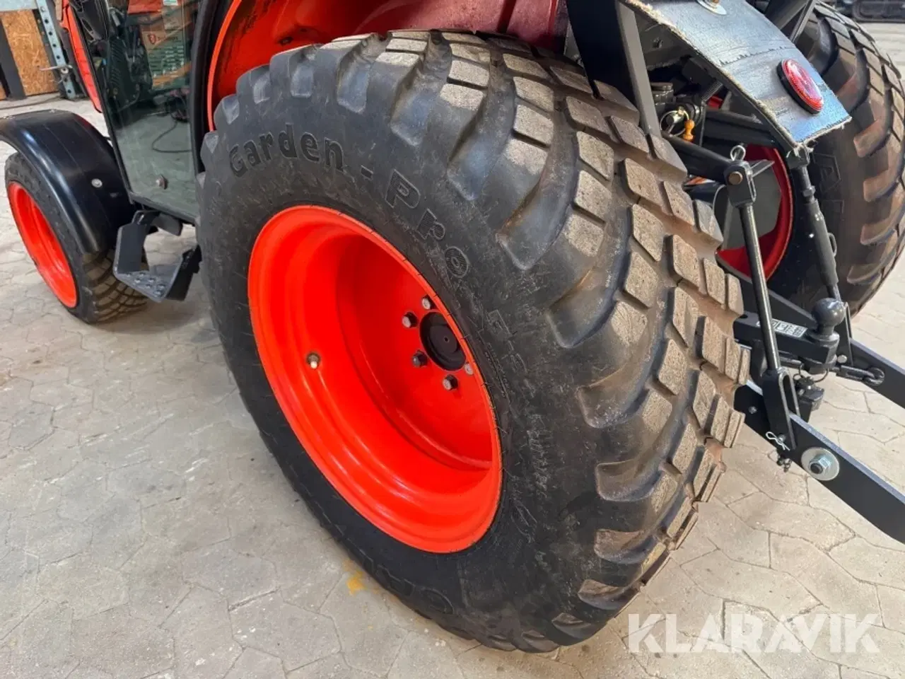 Billede 12 - Traktor Kubota B3030-HST/Cab