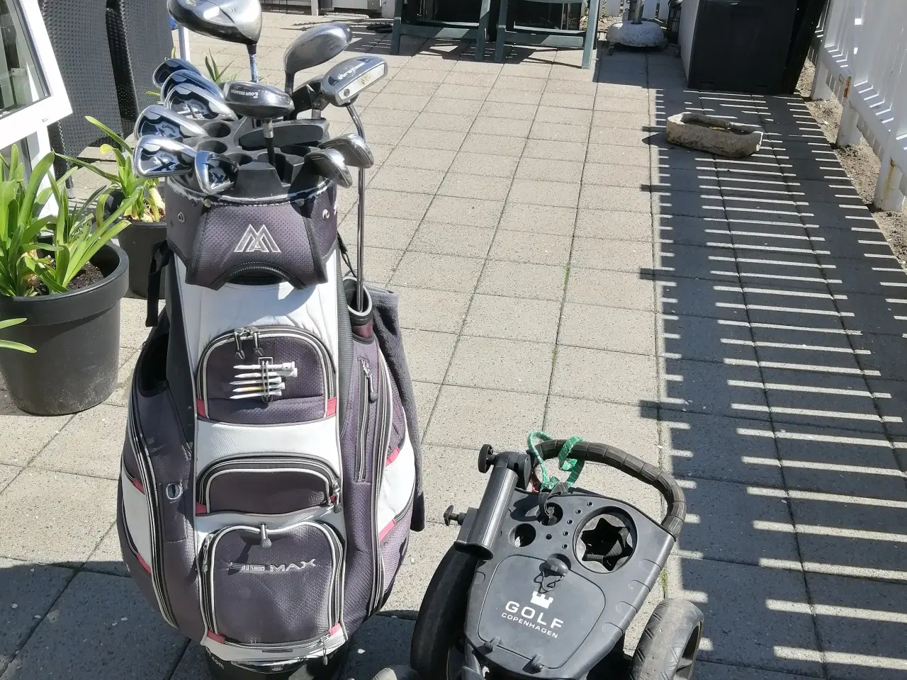 Billede 1 - Golf udstyr og vogn sælges