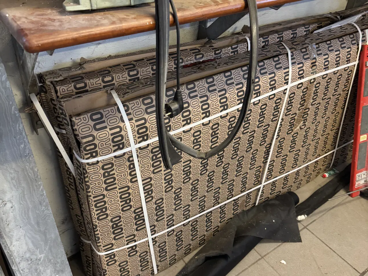 Billede 1 - NORO Frost C i original emballage