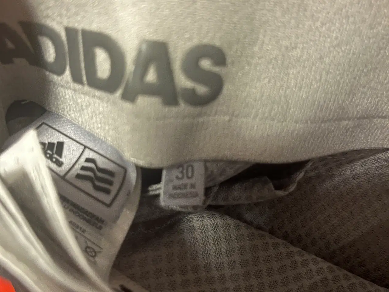 Billede 3 - Adidas herre shorts str 30