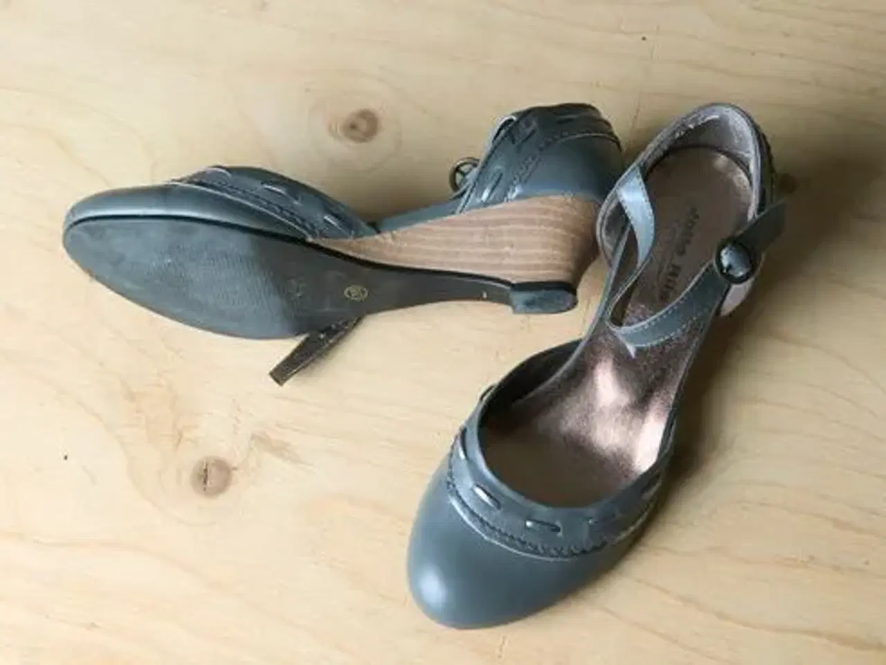 Billede 1 - grå Jette Riis sko