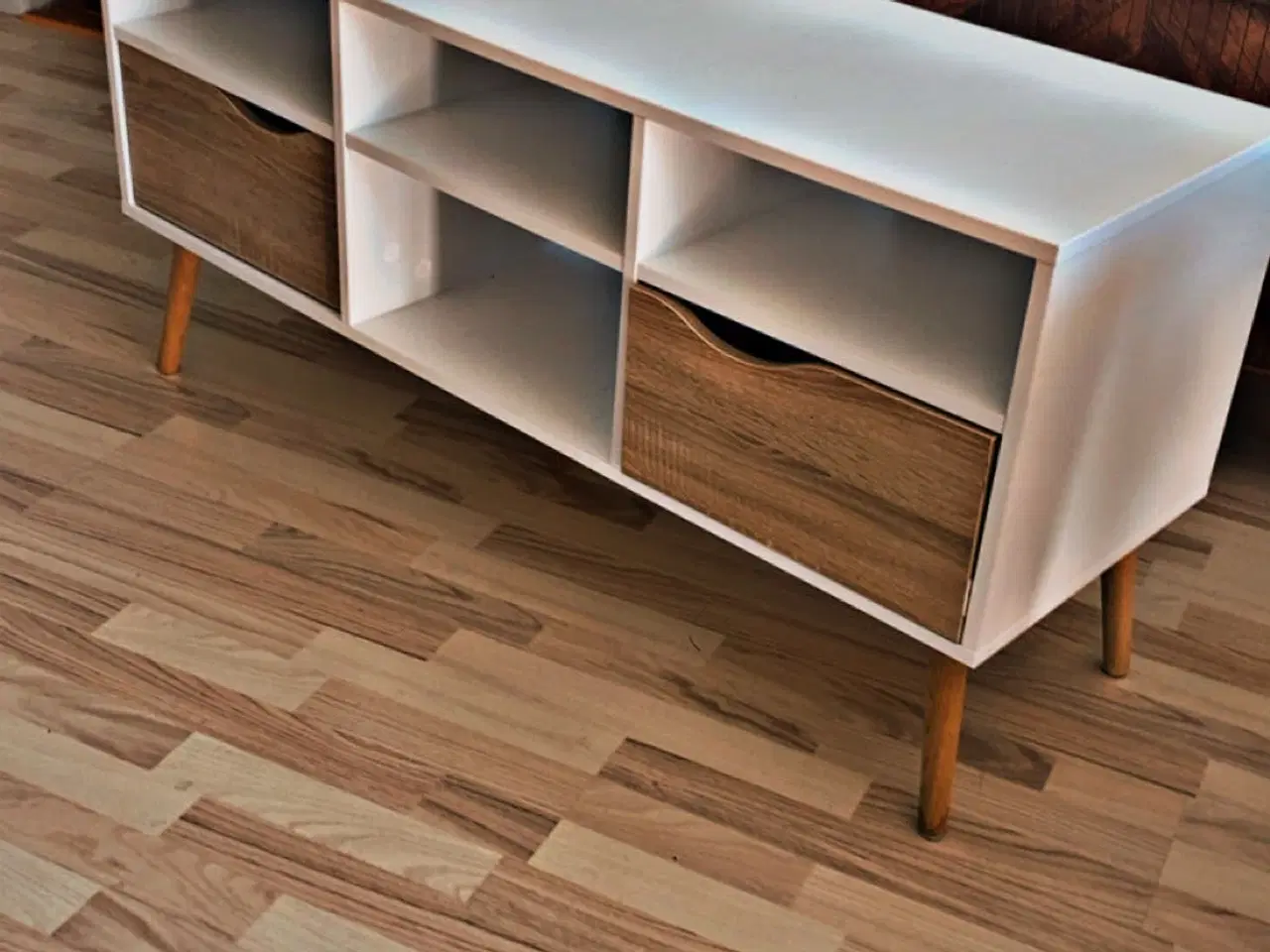 Billede 1 - TV bord 