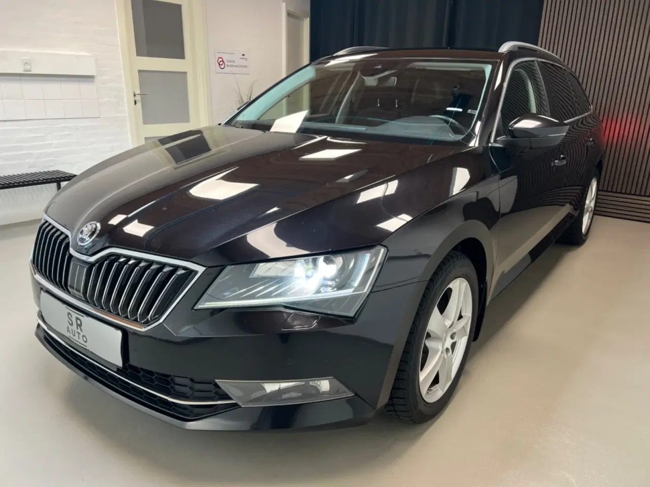Billede 1 - Skoda Superb 2,0 TDi 150 Style Combi DSG