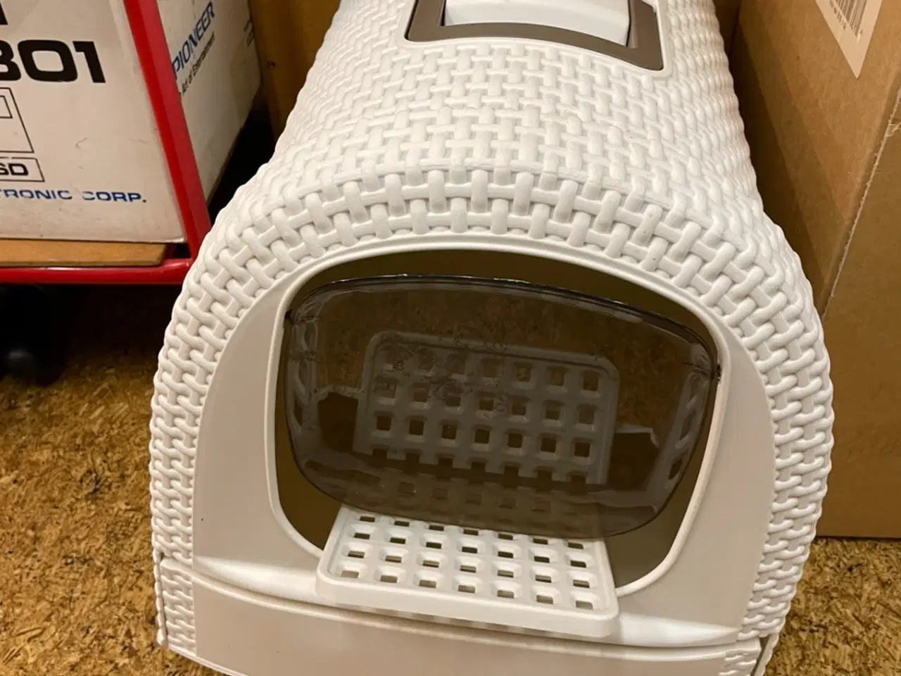 Billede 1 - Curver lukket kattebakke
