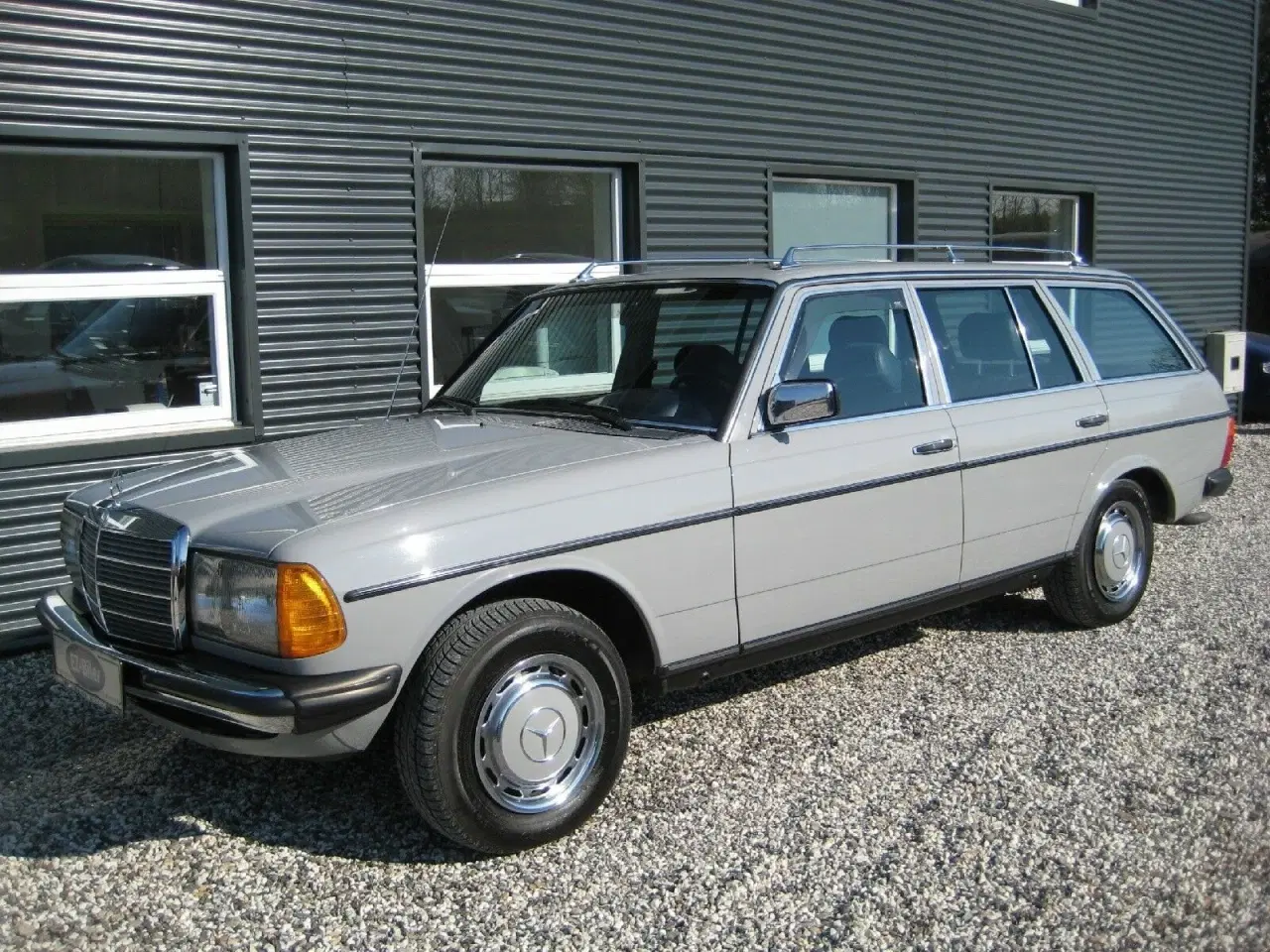 Billede 6 - Mercedes 240 2,4 D stc.