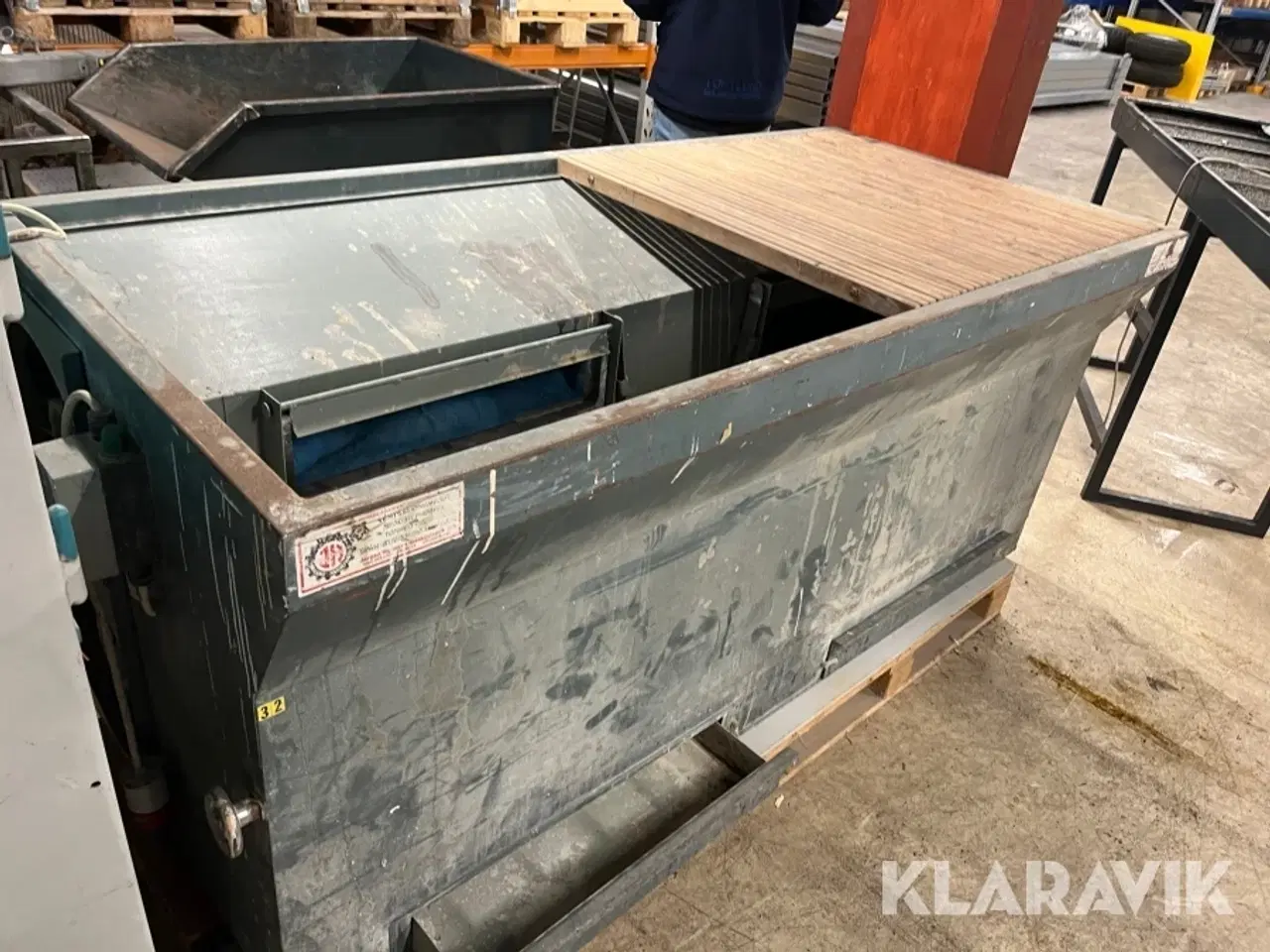 Billede 1 - Slibebord med filter og udsugning