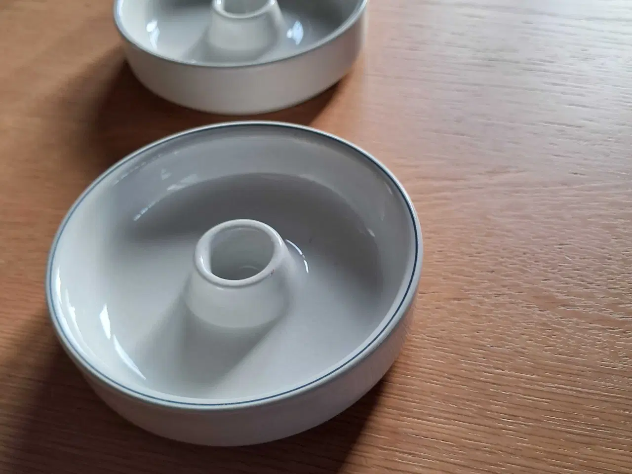 Billede 2 - Kgl.porcelæn blåkant lysestager 