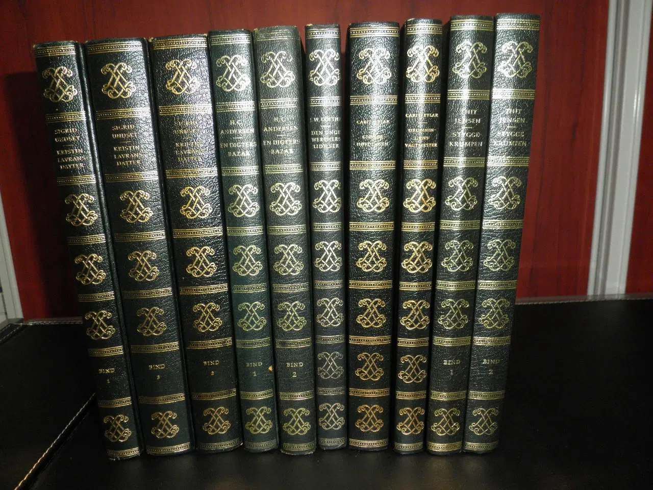 Billede 1 - 10 klassikere - Carit Etlar, Sigrid Undset m.fl.